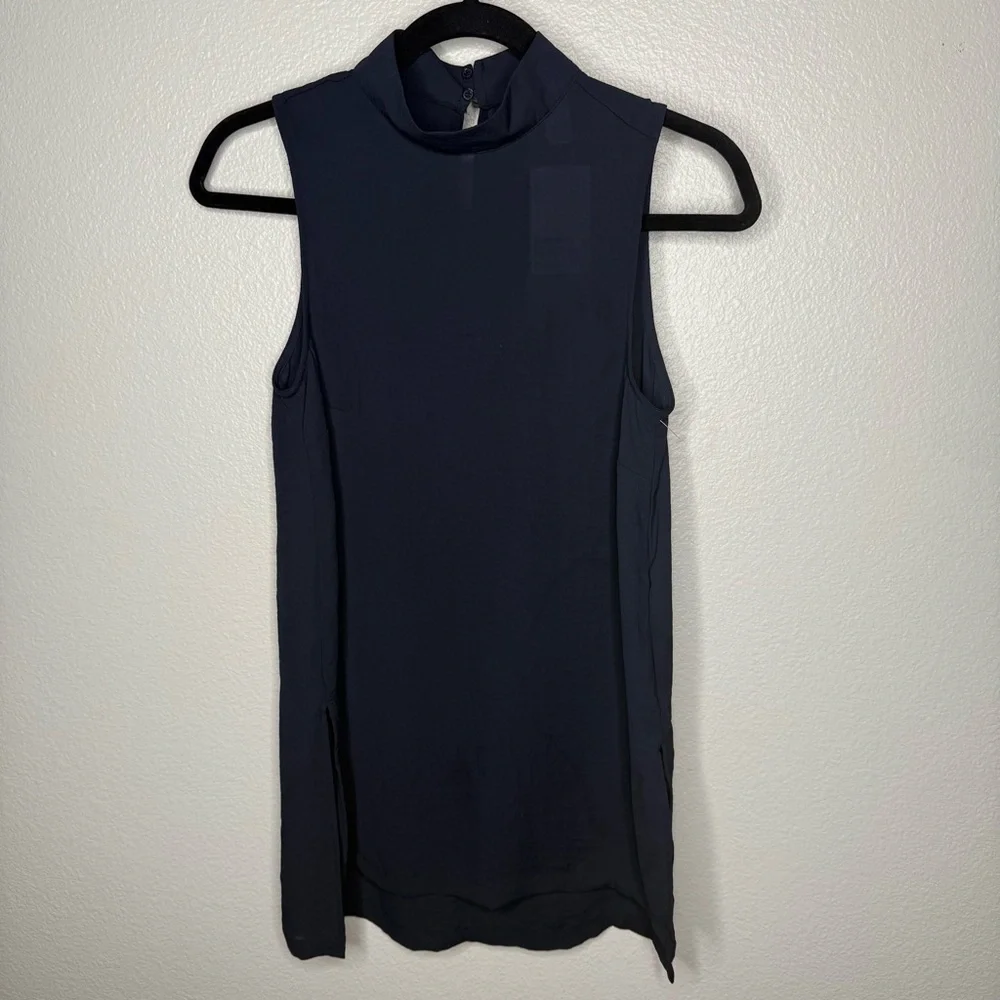 H&M Conscious Sleeveless‎ turtleneck Navy Top
